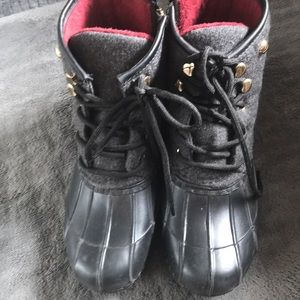 Tommy Hilfiger rain boots